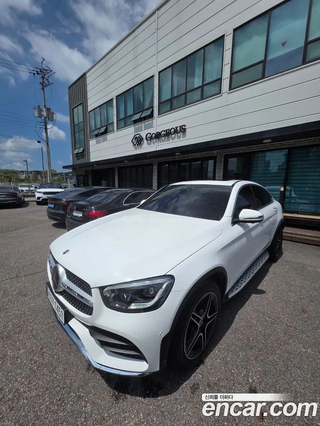 Mercedes-Benz GLC-Class 2023