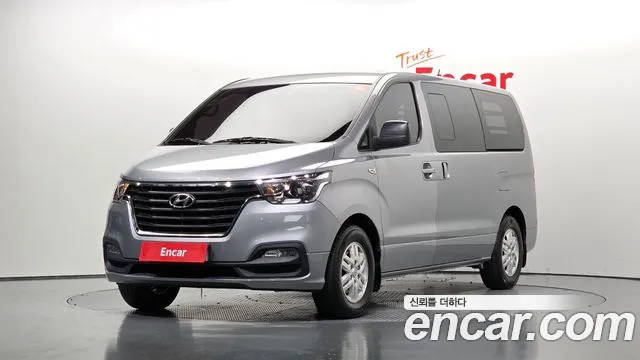 Hyundai Starex 2018