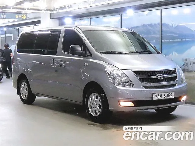 Hyundai Starex 2012