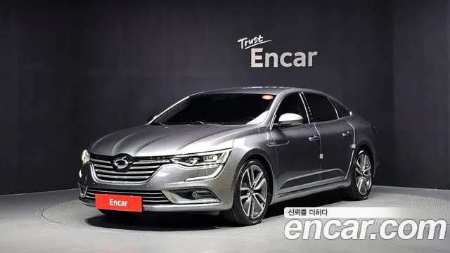 Renault SM6 2016