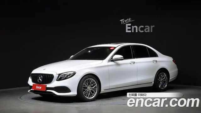 Mercedes-Benz E-Class 2016