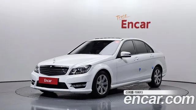 Mercedes-Benz C-Class 2012