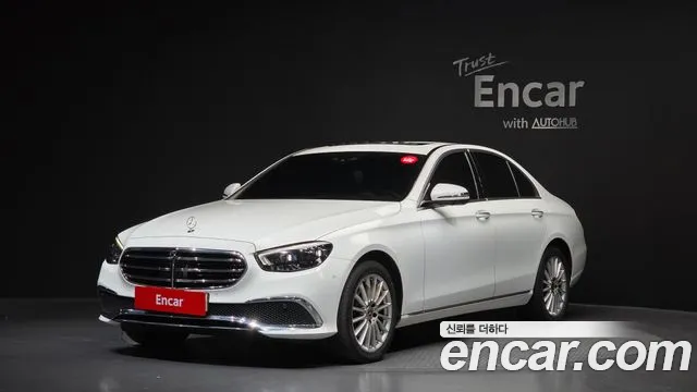 Mercedes-Benz E-Class 2021