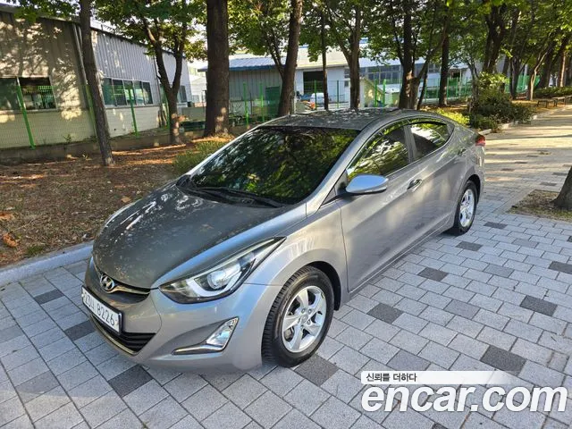 Hyundai Avante 2013