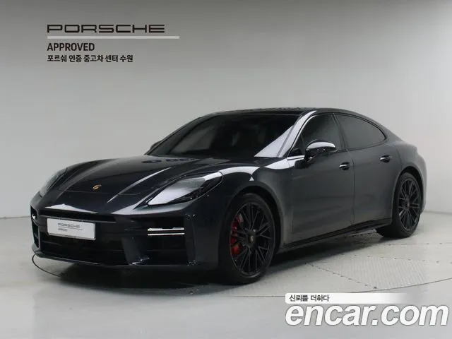 Porsche Panamera 2025