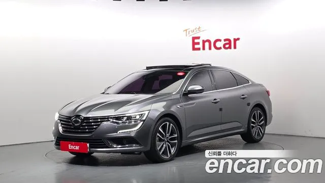 Renault SM6 2016