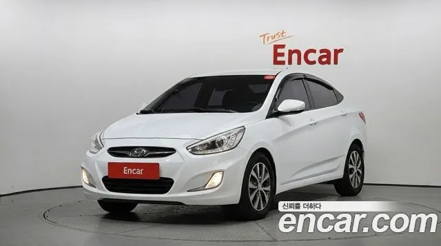 Hyundai Accent 2013