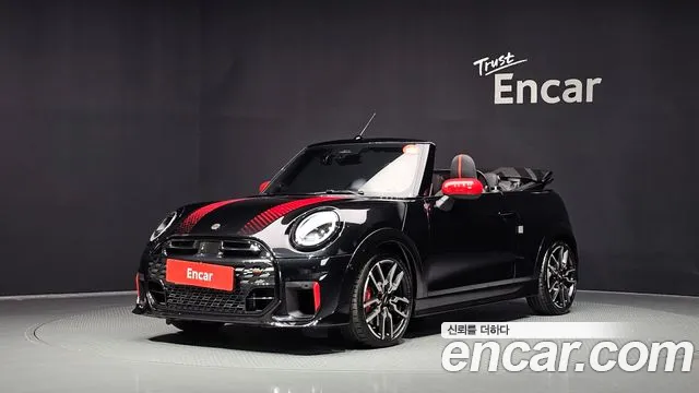 MINI Cooper Convertible 2025