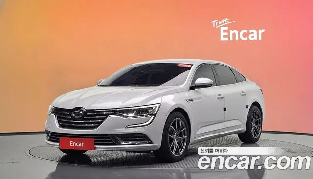 Renault SM6 2016