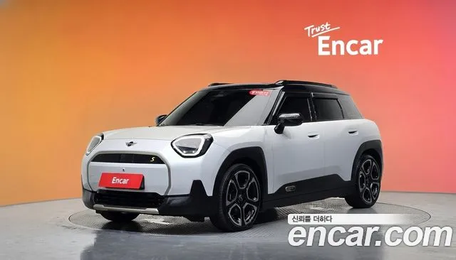 MINI Aceman 2025