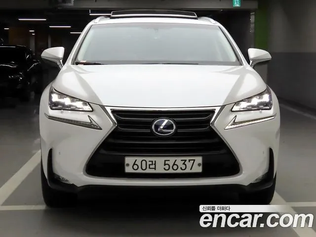 Lexus NX 2015
