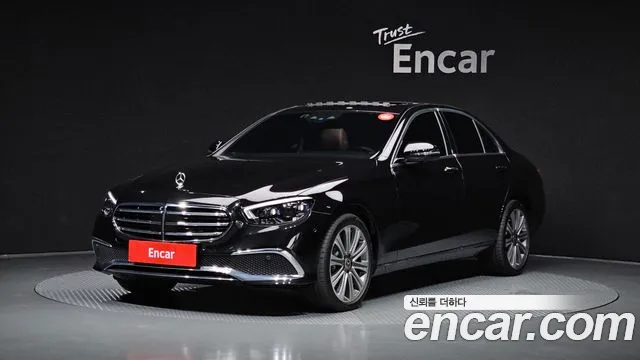 Mercedes-Benz E-Class 2023