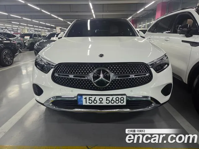 Mercedes-Benz GLC-Class 2024