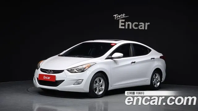 Hyundai Avante 2012