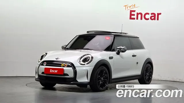 MINI Cooper 2023
