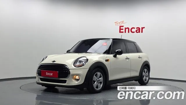 MINI Cooper 2016