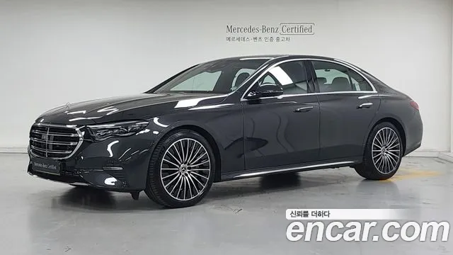 Mercedes-Benz E-Class 2025