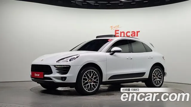 Porsche Macan 2016