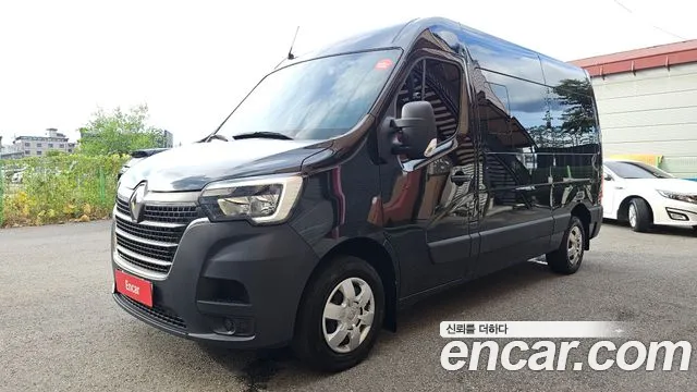 Renault Master 2021