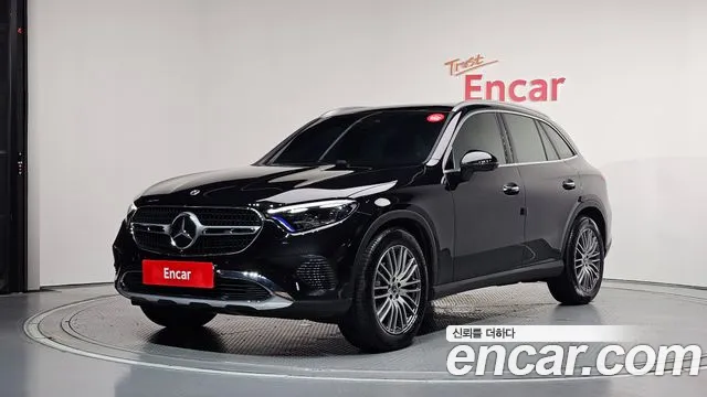 Mercedes-Benz GLC-Class 2026