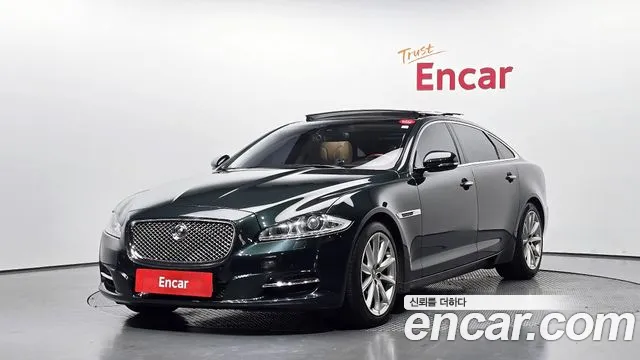 Jaguar XJ 2011
