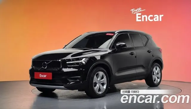 Volvo XC40 2021