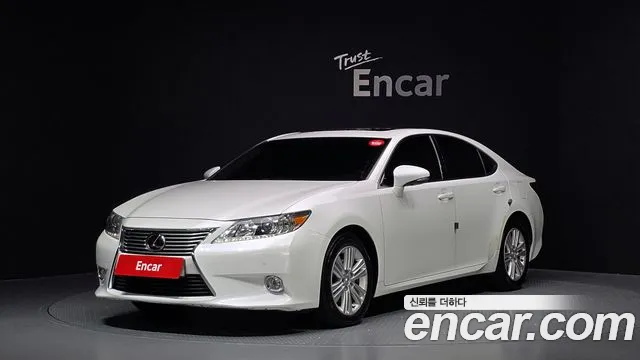 Lexus ES 2013