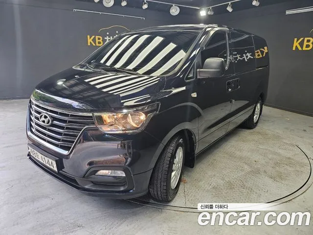 Hyundai Starex 2019