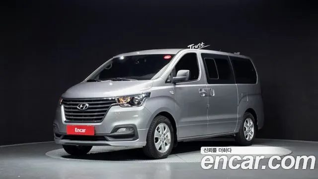 Hyundai Starex 2018