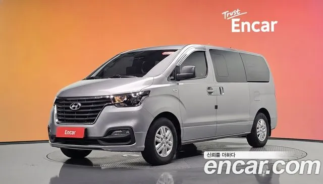 Hyundai Starex 2018