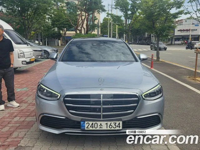 Mercedes-Benz S-Class 2022