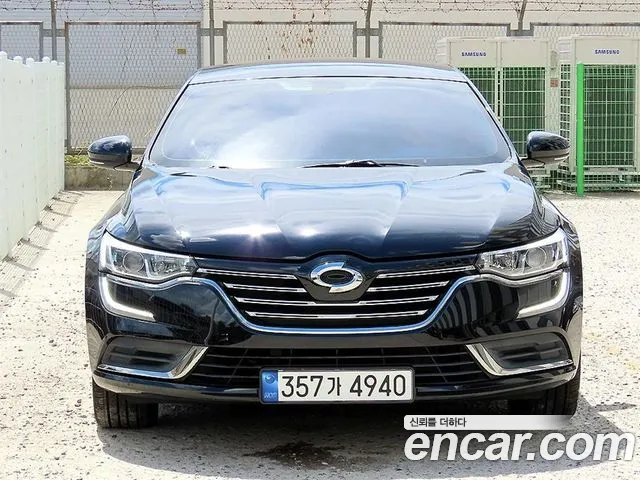 Renault SM6 2018