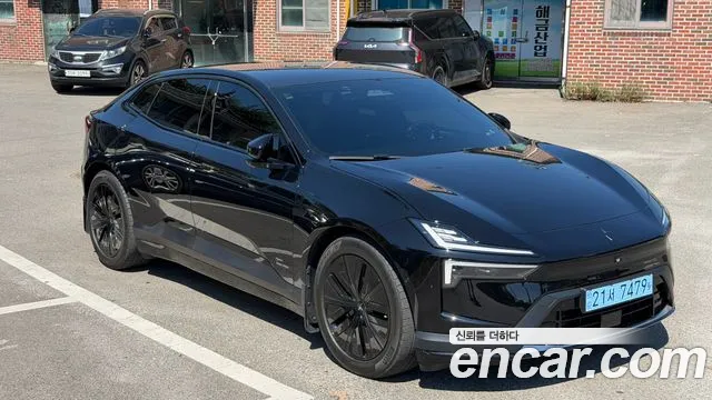 Polestar Polestar 4 2025