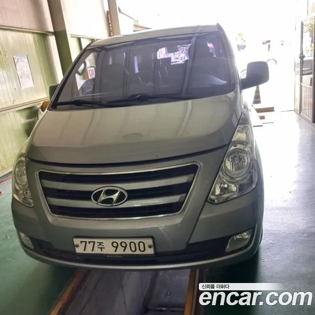 Hyundai Starex 2016