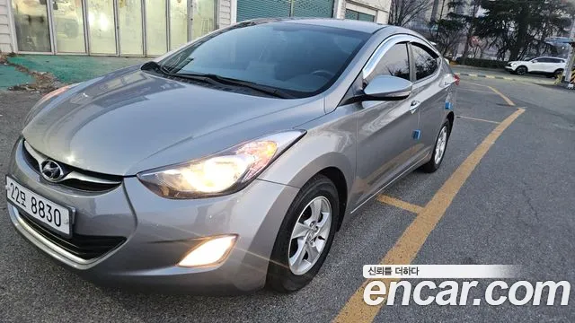Hyundai Avante 2011
