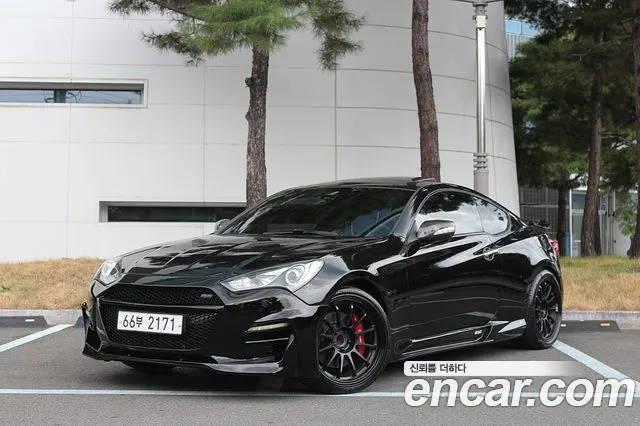 Hyundai Genesis 2013