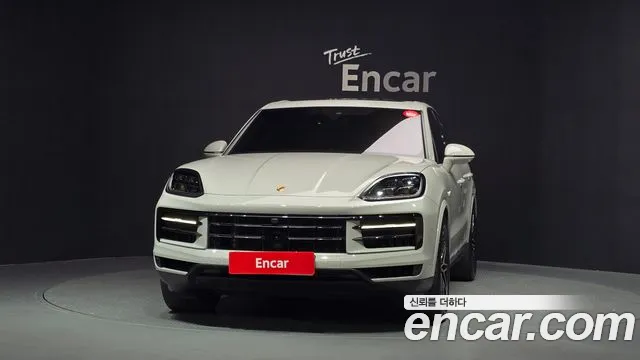 Porsche Cayenne 2024