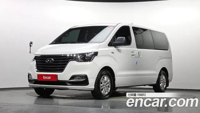 Hyundai Starex 2019