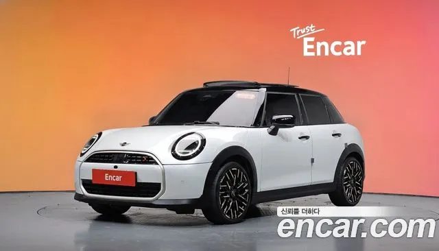 MINI Cooper 2025