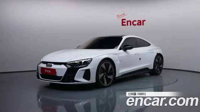 Audi e-tron GT 2023