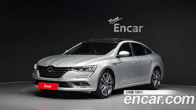 Renault SM6 2016
