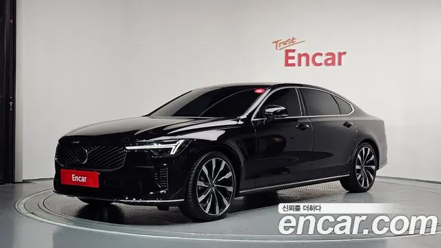 Volvo S90 2025