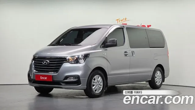 Hyundai Starex 2019