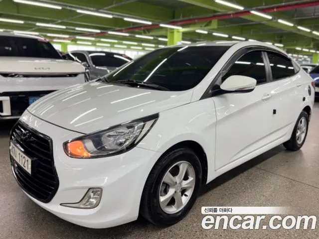 Hyundai Accent 2013