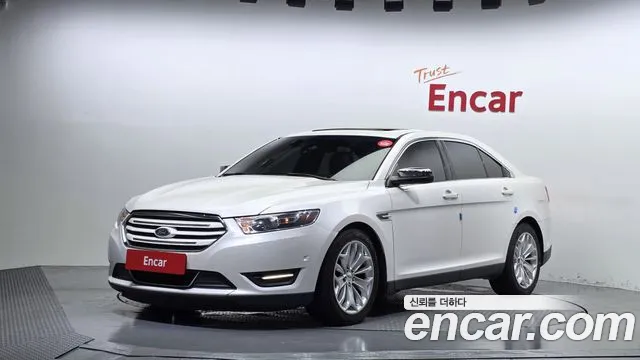 Ford Taurus 2017