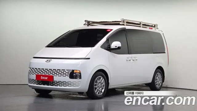 Hyundai Staria 2021