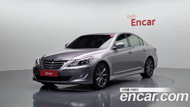 Hyundai Genesis 2013