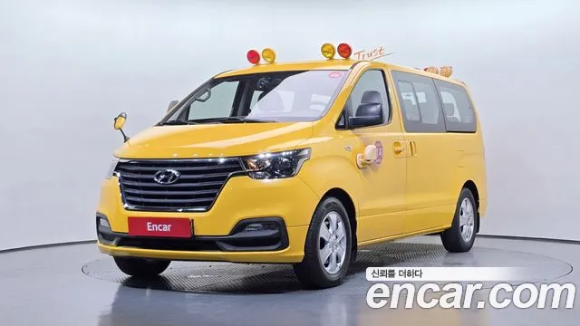 Hyundai Starex 2018