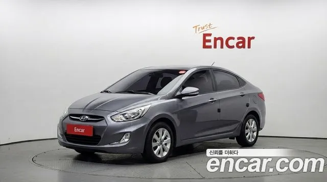 Hyundai Accent 2015