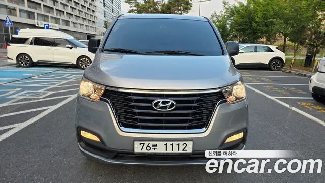 Hyundai Starex 2018